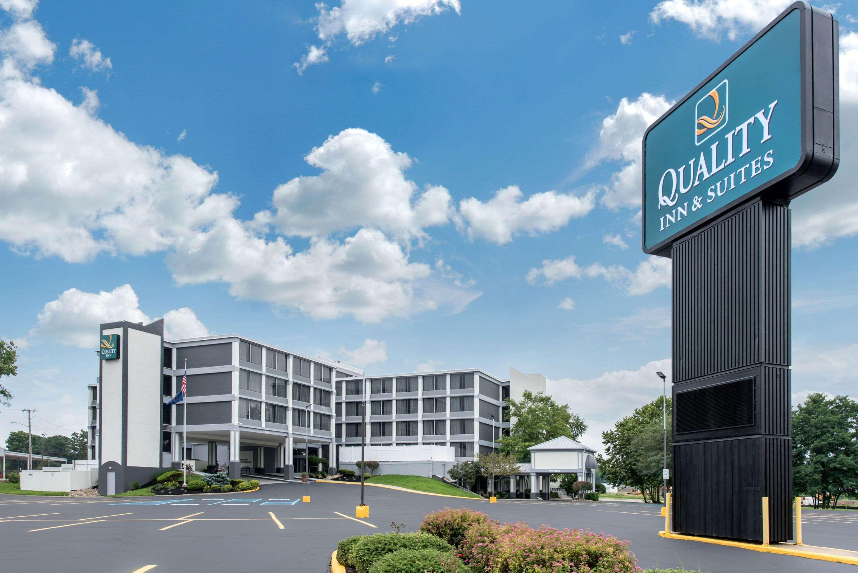 Quality Inn And Conference Center Richmond Exterior foto